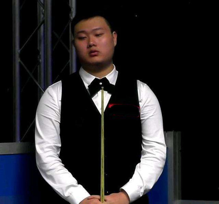 击冲击对手 击冲击对手